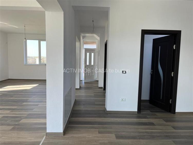 Olosag, Vila P+1E, 194 Mp., Compartimentare  Moderna - 13