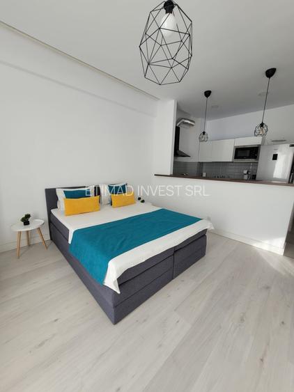 STUDIO MOBILAT  -50 M DE SHUT UP BEACH -MAMAIA NORD -75000 EURO - 13