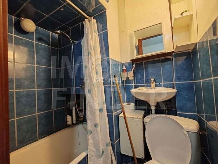 Vanzare  2 camere Gheorgheni, confort 2 - 6