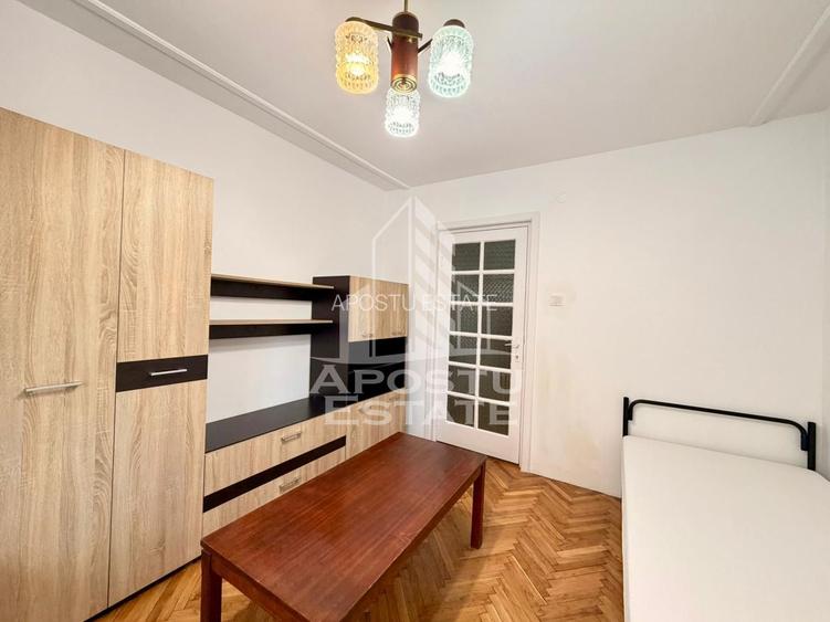 Apartament cu 3 camere, centrala proprie, zona Complex Studentesc - 4