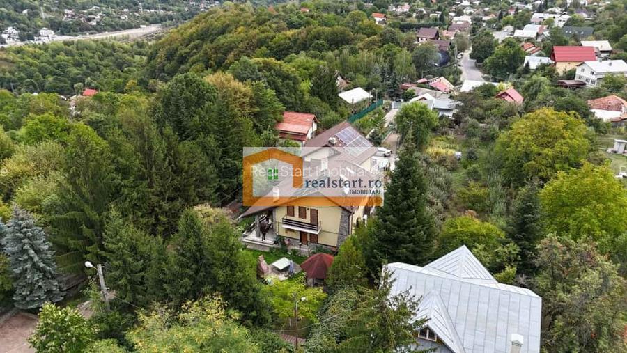 Vedere padure, panouri solare si fotovoltaice, pompa de caldura,  semineu - 3