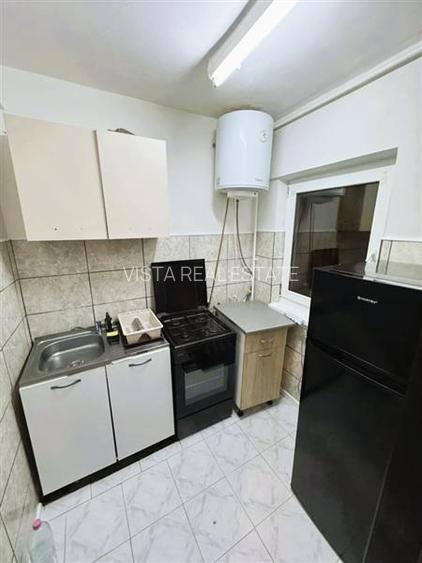 Garsoniera mobilata si utilata, zona Bartolomeu - 3