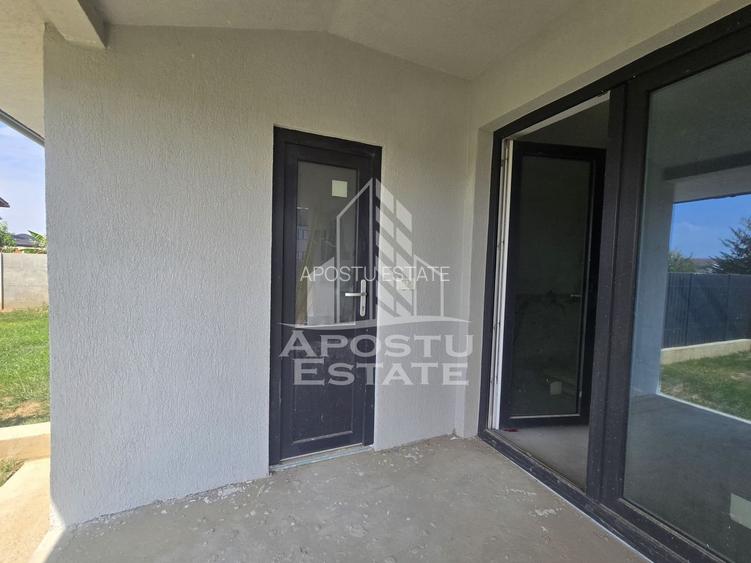 Jumatate de duplex pe parter cu 3 camere si 2 bai, Sag, Timis - 6