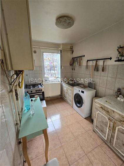 Apartament 2 cam, etaj 1/4, in Cantemir, semicentral - 5