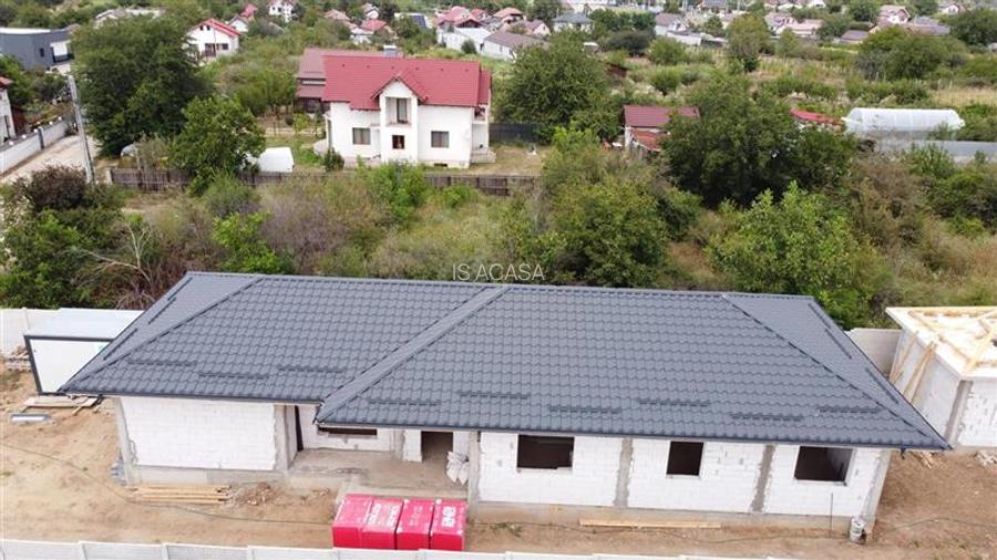 Casa cu teren in Carcea, langa Profi