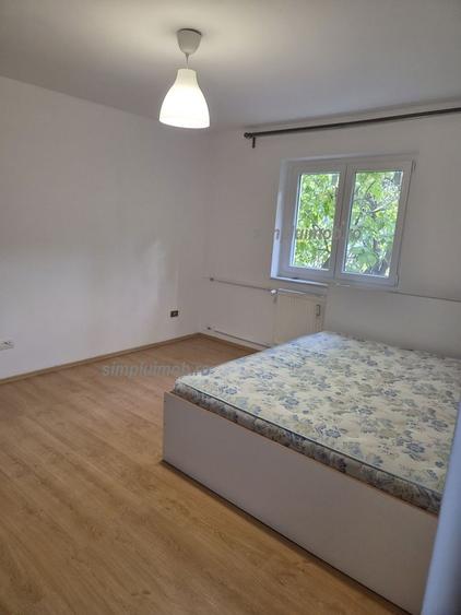 Apartament 3 camere | Etaj 2/4 | 47 mp | Bloc reabilitat termic | Parc