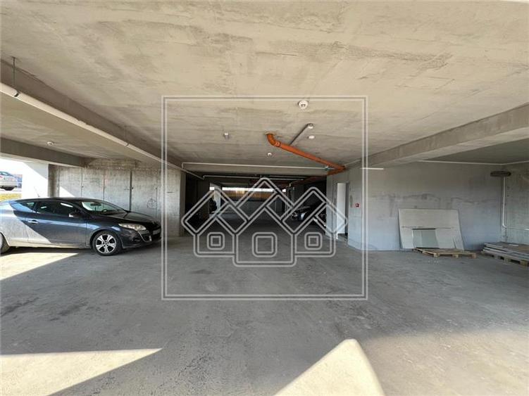 Penthouse modern - 3 camere, 2 terase de 191 mp, bloc nou, lift