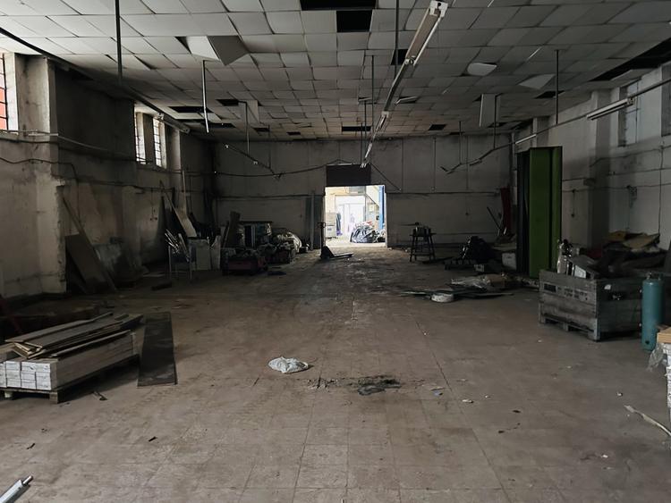 Hala industriala în Bragadiru, 600 mp , 1380 mp curte