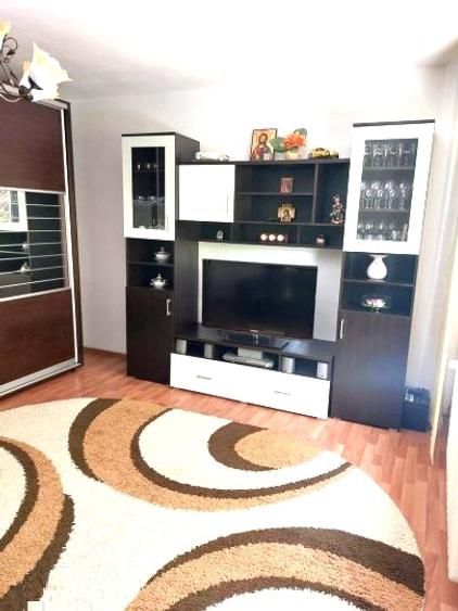 APARTAMENT 1 /8 BL 1991 78 MP APROPRIERE SCOALA 81 METROU VEDERE MIXTA HOL H