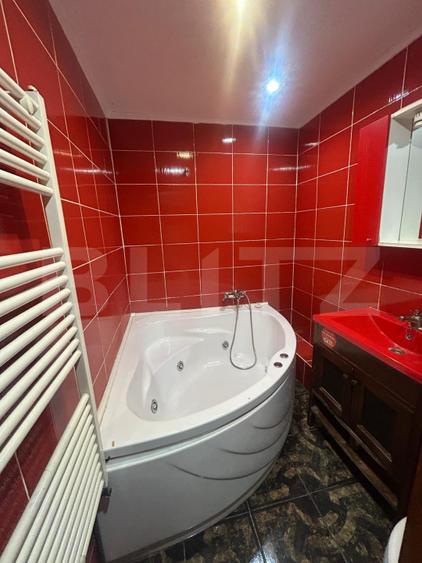 Apartament 2 camere decomandat cu balcon – zonă centrală liniștită Găești