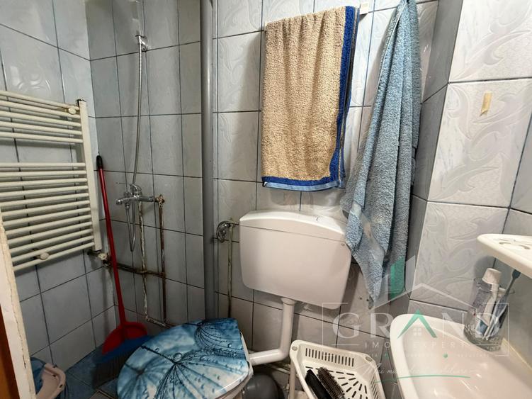 OPORTUNITATE DE INVESTIȚIE/GARSONIERĂ CU CENTRALĂ PROPRIE/MĂNĂȘTUR–CAL.FLORESTI