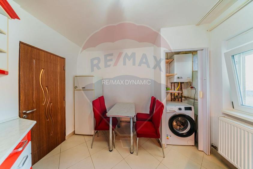 Apartament cu doua camere si loc de parcare in zona Micalaca - 9