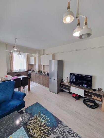 Apartament 3 camere mobilat si utilat complet str Maramures Parc Unirii
