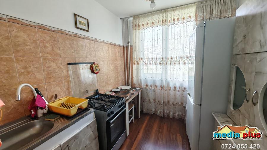 De vânzare apartament 3 camere – Țiglina I, etaj 2