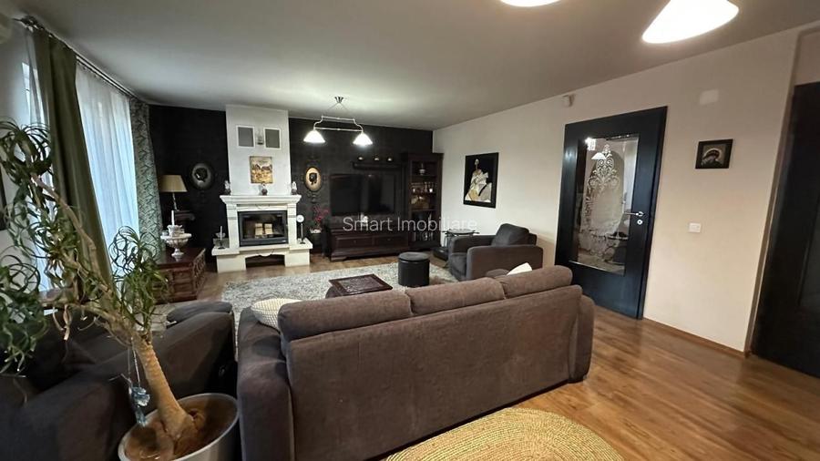 Casa individuala 6 camere cu teren 700 mp si garaj in Selimbar - 4
