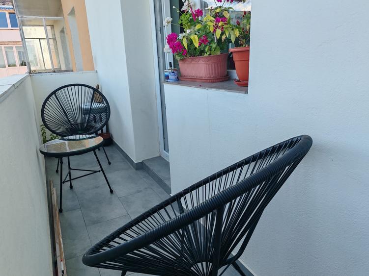 APARTAMENT 2 CAMERE DECOMANDAT !