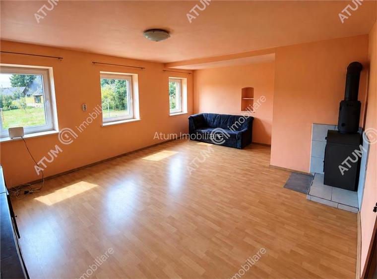 Casa cu 4 camere si 1650 mp teren la doar 30 km distanta de Sibiu - 7