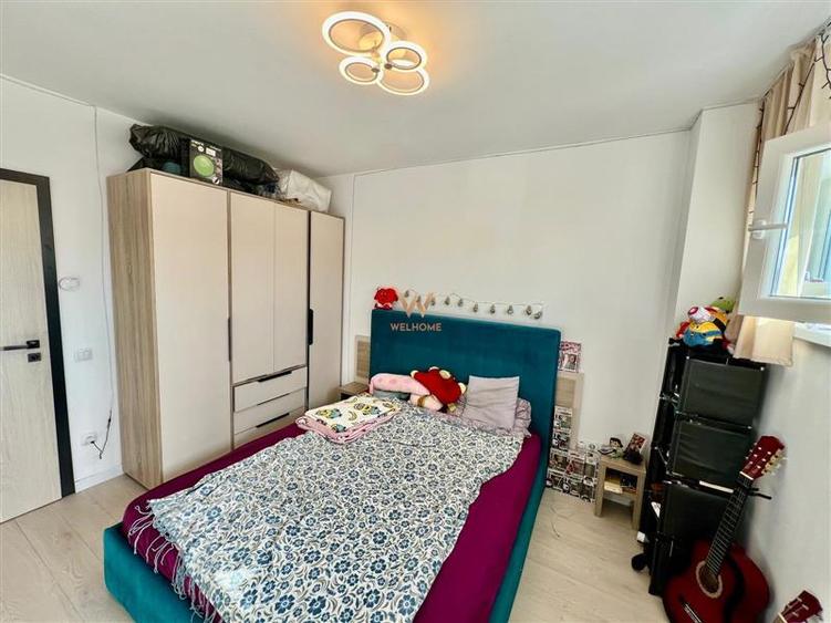 Apartament de vanzare - 3 camere, balcon, parcare - Kogalniceanu