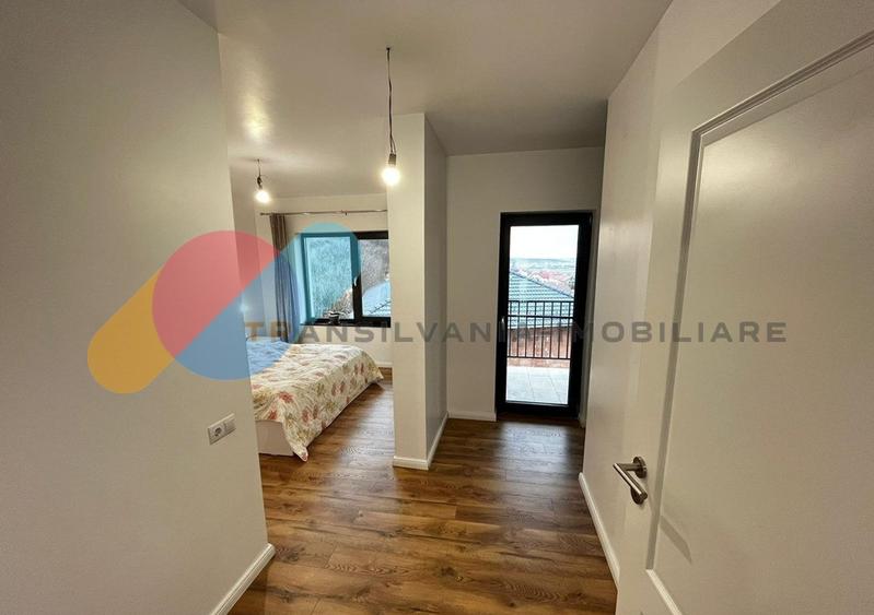 Casă tip vilă în Dezmir, 249 mp utili, zona Planoarelor