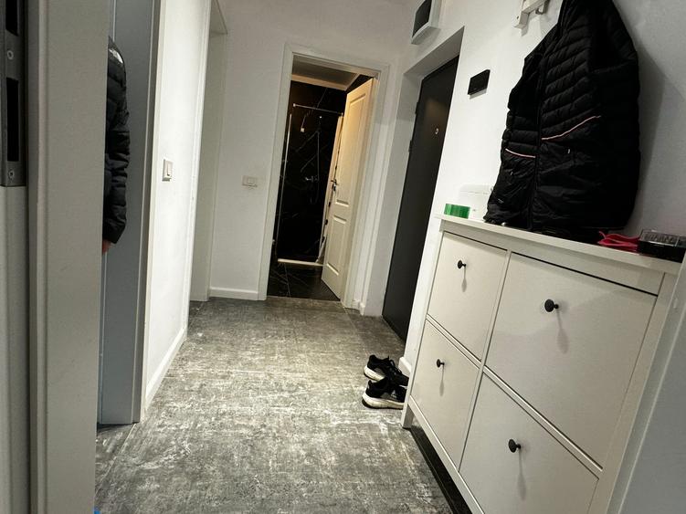 MUTARE RAPIDA! Apartament 2 camere decomandat 54mp , Metrou 1 Decembrie , Trapez