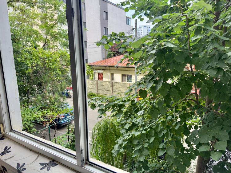 Apartament 3 camere Militari Gorjului, 5 minute de metrou, comision 0 !
