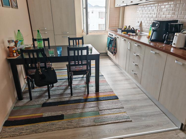 Apartament 2 camere zona Astra - Planete