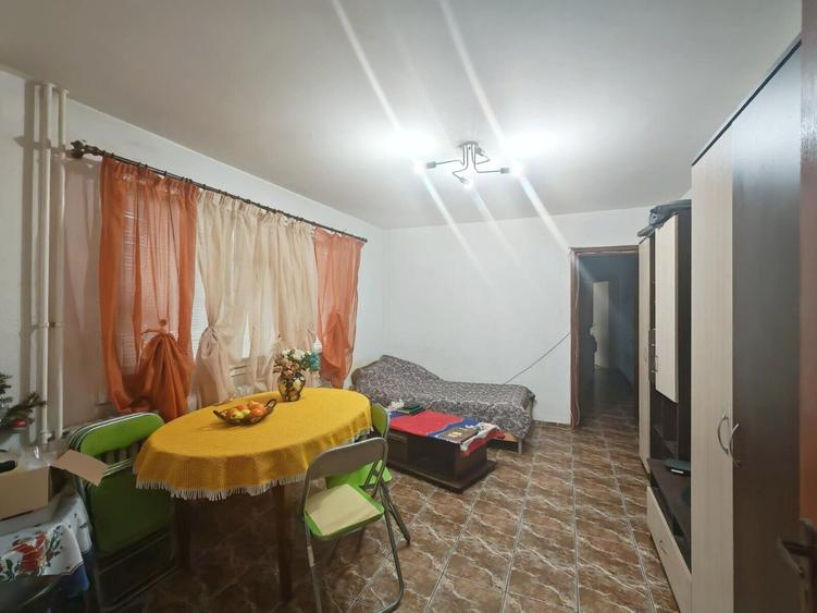 VANZARE 3 CAMERE - STR. COVASNA - PARCARE - C-TIN BRANCOVEANU
