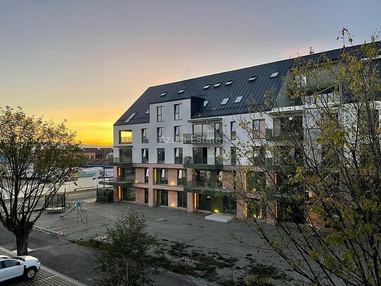 Apartament premium 3 camere vedere spre lac si terasa 19 mp in Tiglari - 9