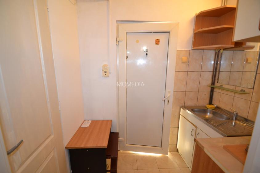 garsoniera zona Modern, 21 mp, 250 euro - 5