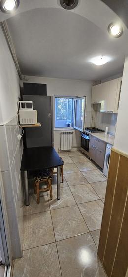 Apartament cu 1 camera, etajul 1/4, zona Canta