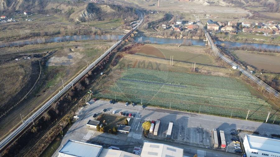 Teren industrial 15.938 MP langa HENKEL cu utlilitati la limita