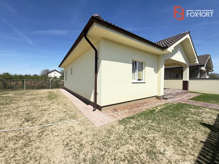 COMISION 0% Duplex cu 3 camere de vanzare in Beregsau Mare