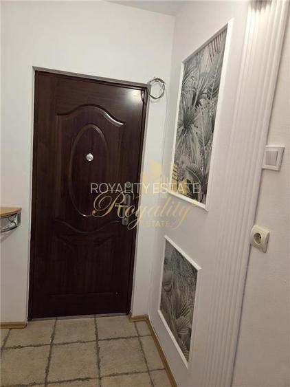 Apartament 1 camera, 35 mp, centrala proprie, etaj 2 - Zona Lunei - 3