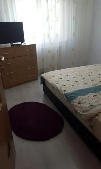 Apartament 3 camere zona Astra