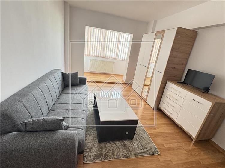 Apartament de inchiriat in Sibiu - 2 camere - decomandat zona buna