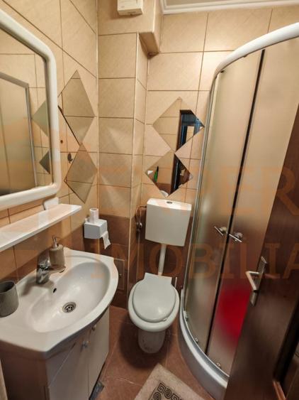Apartament 3 camere de închiriat zona Tomis Nord - Cireșica