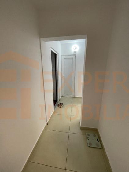 Apartament 2 camere de inchiriat in zona Faleza Nord