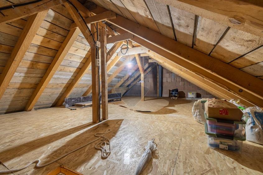 Apartament 3 camere de vanzare Bună Ziua str. Costache Negri Parcare