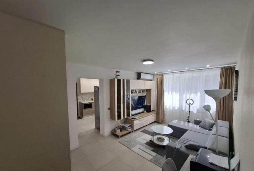 Apartament 3 Camere Trafic Greu -Nasud