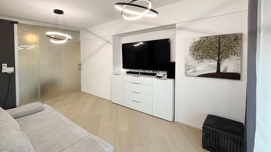 Apartament 3 camere imobil 2022, parcul Tineretului 350 m, metrou, parcare EV
