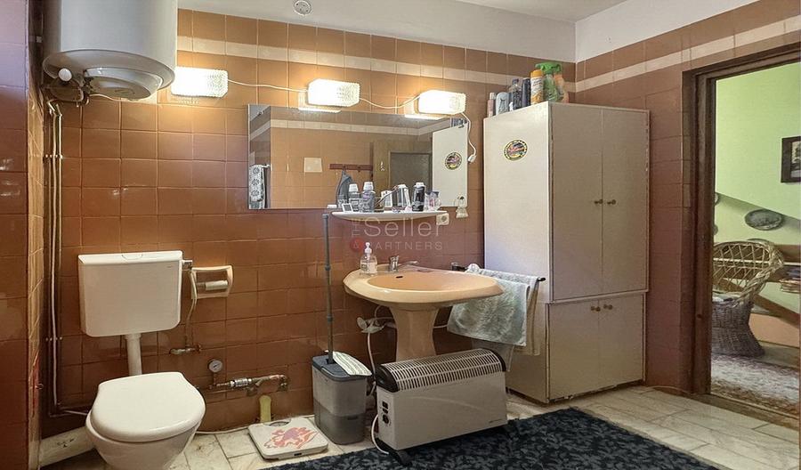 Casa tip duplex cu acces separat