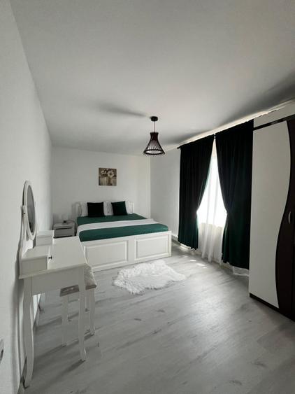 Casa impecabila P+1, 274 mp, cu 1128 mp teren si livada, zona Popoveni