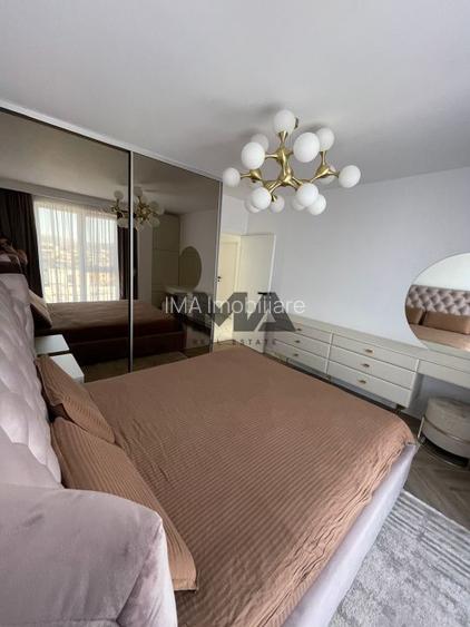 Apartament cu 3 camere, lux, zona Fsega