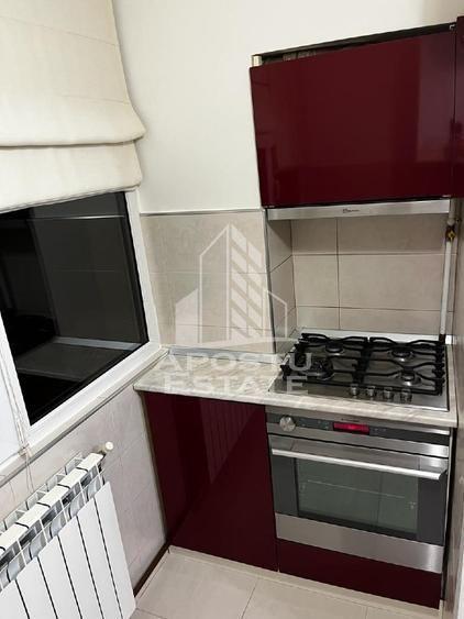 Apartament cu 3 camere de vanzare, Timisoara, zona Lunei