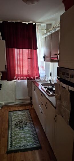 Apartament  2 camere, imbunatatit,  complet mobilat si utilat zona Sud, et. 3/4. - 9