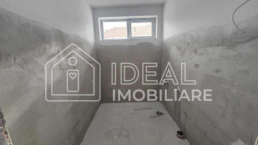 Duplex cu 4 camere, si 250 mp de curte