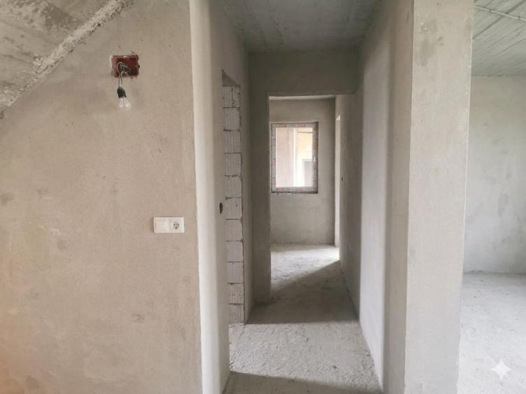 Casa la gri Jieni, Simnic