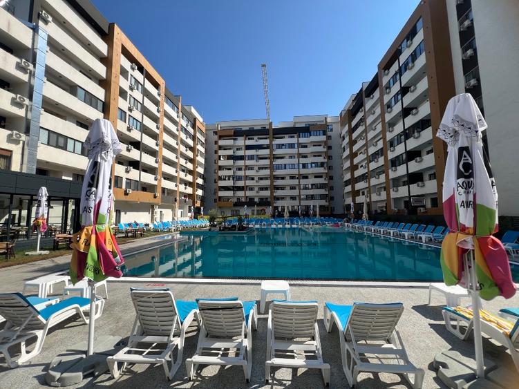 Studio dublu cu vedere la piscină | Biruinței 85 | Direct proprietar