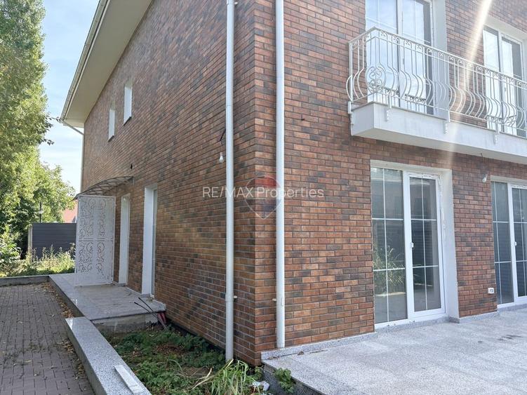 Casă / Townhouse complex nou, de vanzare  în zona Odai - 5