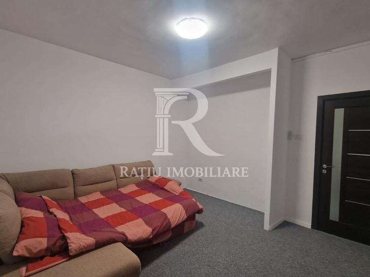 Apartament 4 Camere | Central | | Parter | 2 Parcări | 2 bai | Oradea